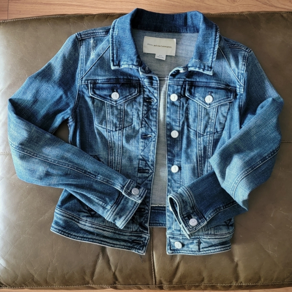 Anthro Pilcro and the Letterpress Farrah denim jacket size Small